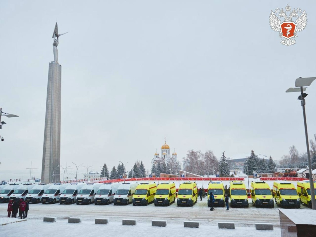 В медучреждения Самарской области поступили 25 новых автомобилей скорой помощи