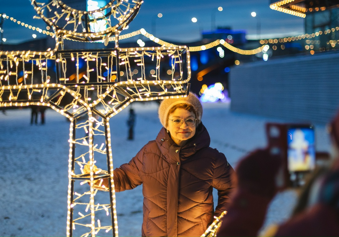Красноярский «Остров» вновь наполнился атмосферой праздника: недавно здесь прошло первое в этом году новогоднее событие для детей и взрослых.