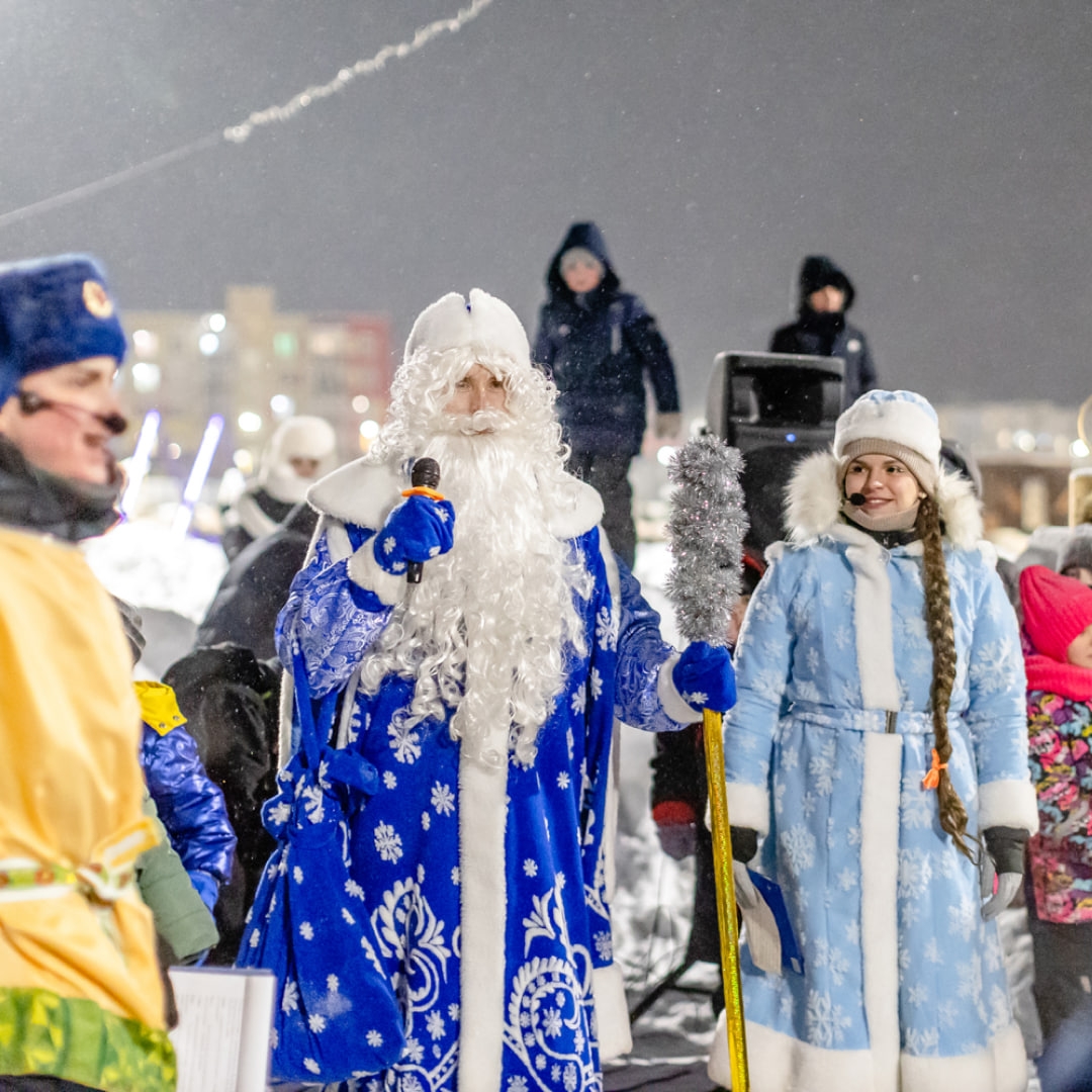До Нового года остаются считанные дни, и наши города постепенно наполняются праздничной атмосферой