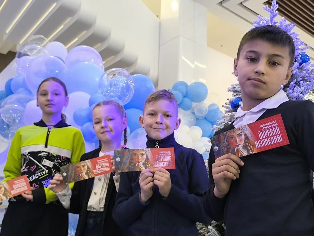 ПОДАРКИ ДЕТЯМ «Газпром переработка Благовещенск» поздравил детей Свободного и Свободненского района с Новым годом