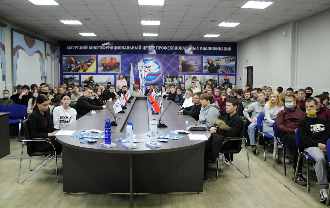 ПРОФОРИЕНТАЦИЯ Курс на дальневосточников: компания «Газпром переработка Благовещенск» продолжает сотрудничество с образовательными учреждениями региона