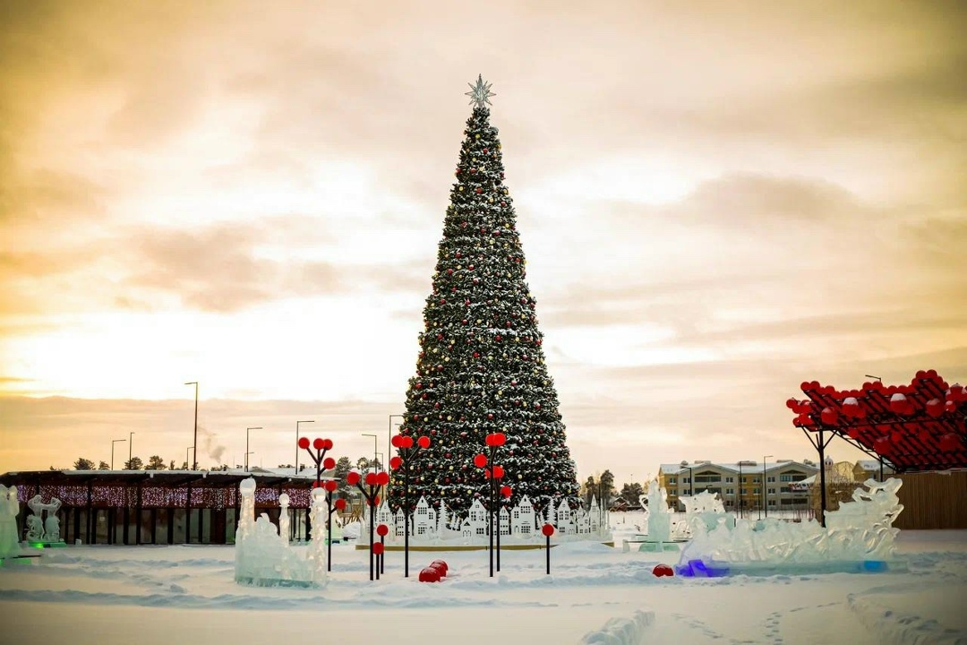 Ледяное искусство При поддержке ЛУКОЙЛа Парк 50-летия Когалыма превратился в музей под открытым небом.