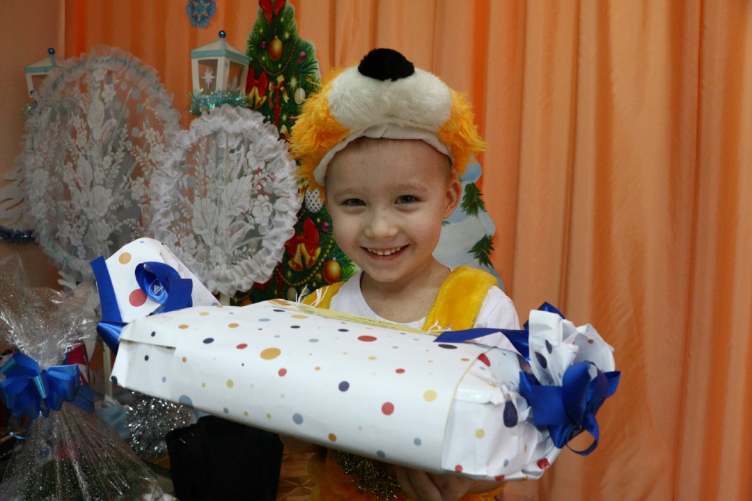 Радость в глазах детей!
В рамках акции «Елка добра» мы вручили подарки воспитанникам детских домов и социальных учреждений юга Кузбасса.