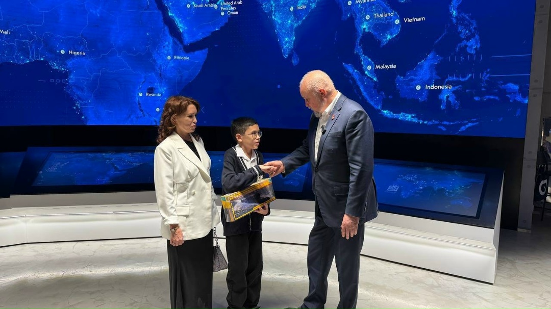 Сергей Цивилев исполнил мечту школьника из Татарстана посетить атомную подлодку