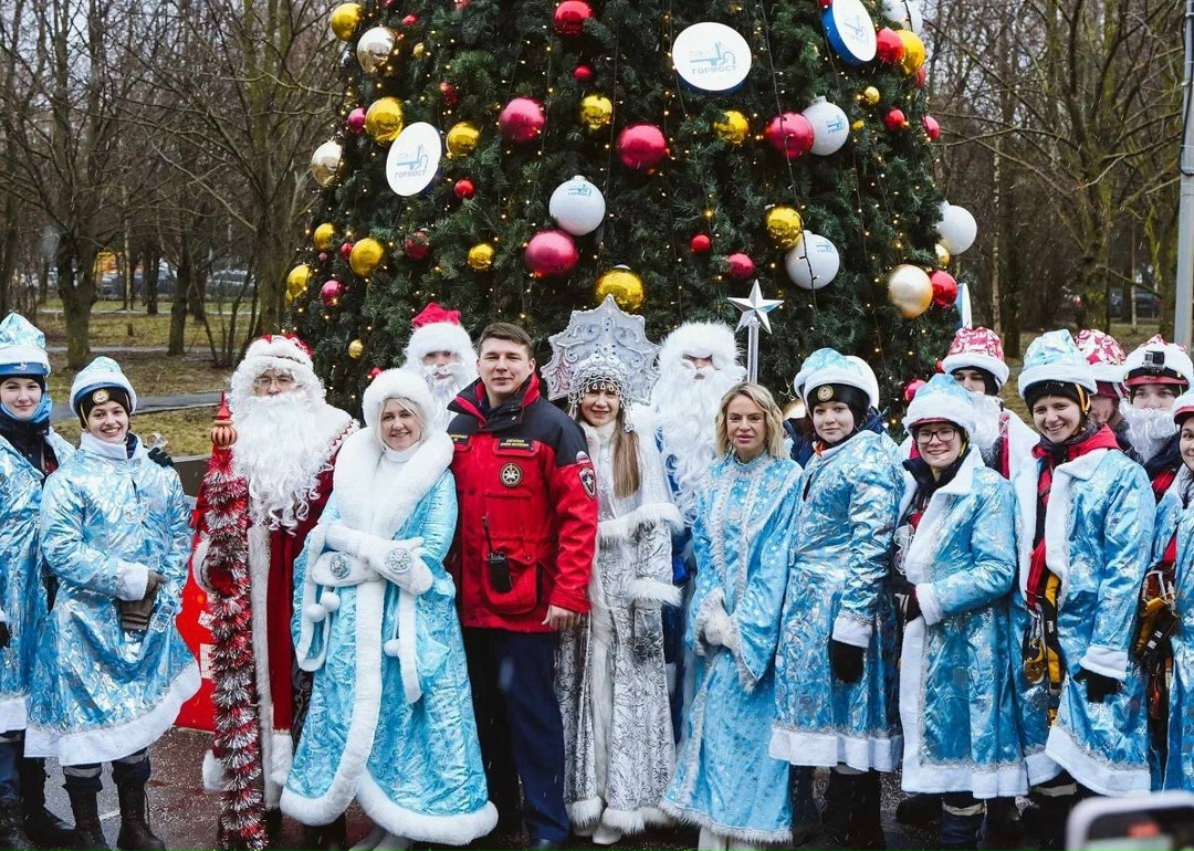 Дмитрий Чернышенко: Всероссийская акция «Новый год в каждый дом» объединила 2,5 млн россиян.