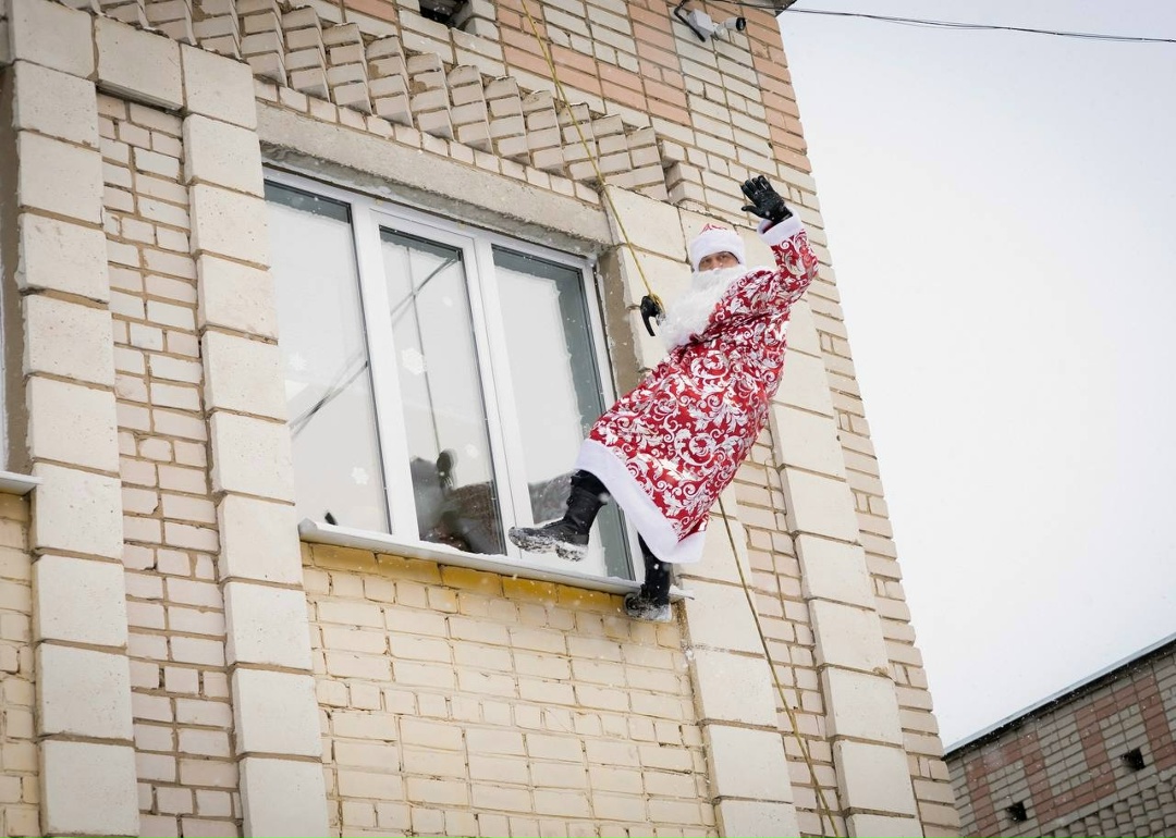 Дмитрий Чернышенко: Всероссийская акция «Новый год в каждый дом» объединила 2,5 млн россиян.