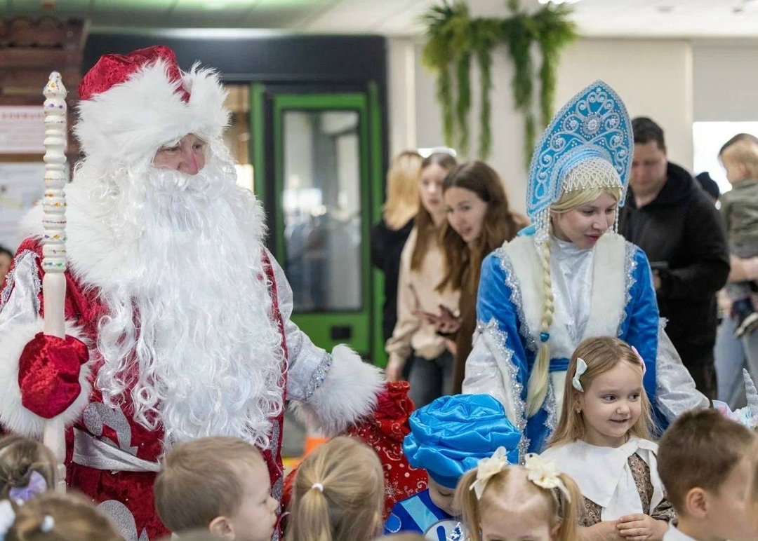 Дмитрий Чернышенко: Всероссийская акция «Новый год в каждый дом» объединила 2,5 млн россиян.