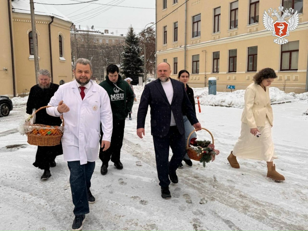 Андрей Плутницкий в светлый праздник Рождества Христова посетил пациентов церковной Больницы Святителя Алексия