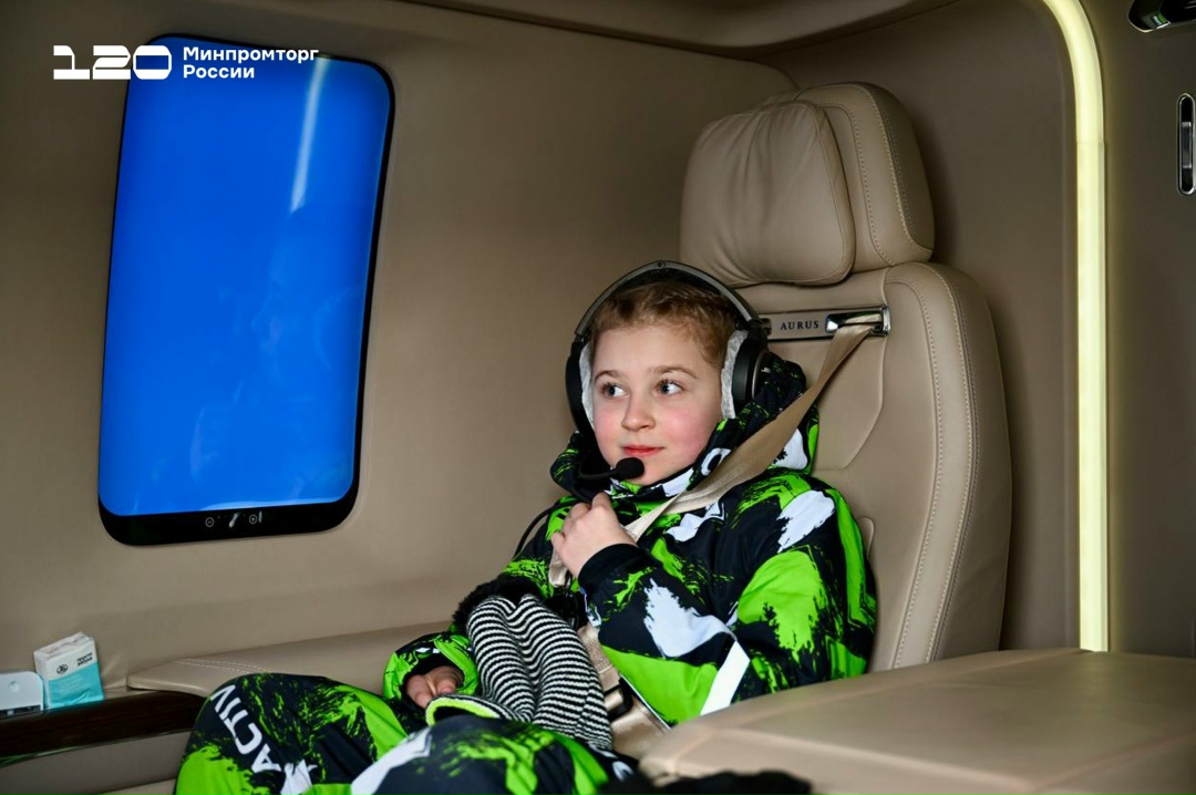 Полет на вертолете «Ансат» для Арины из Химок