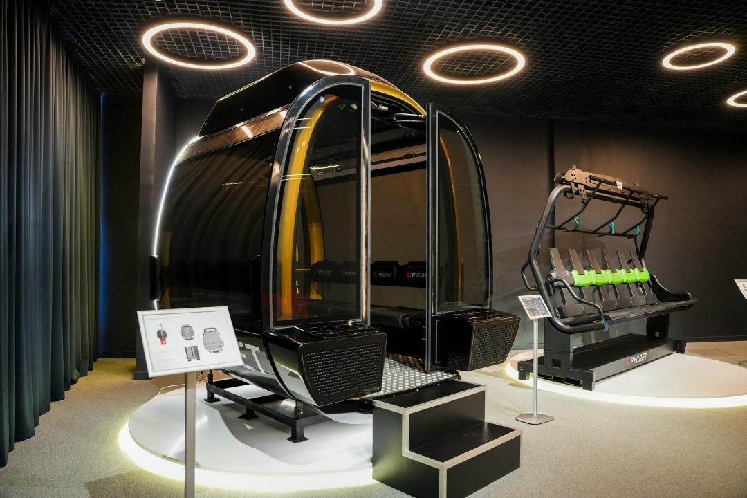 Денис Мантуров посетил промышленные предприятия Тверской области.