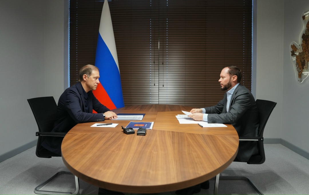 Денис Мантуров посетил промышленные предприятия Тверской области.