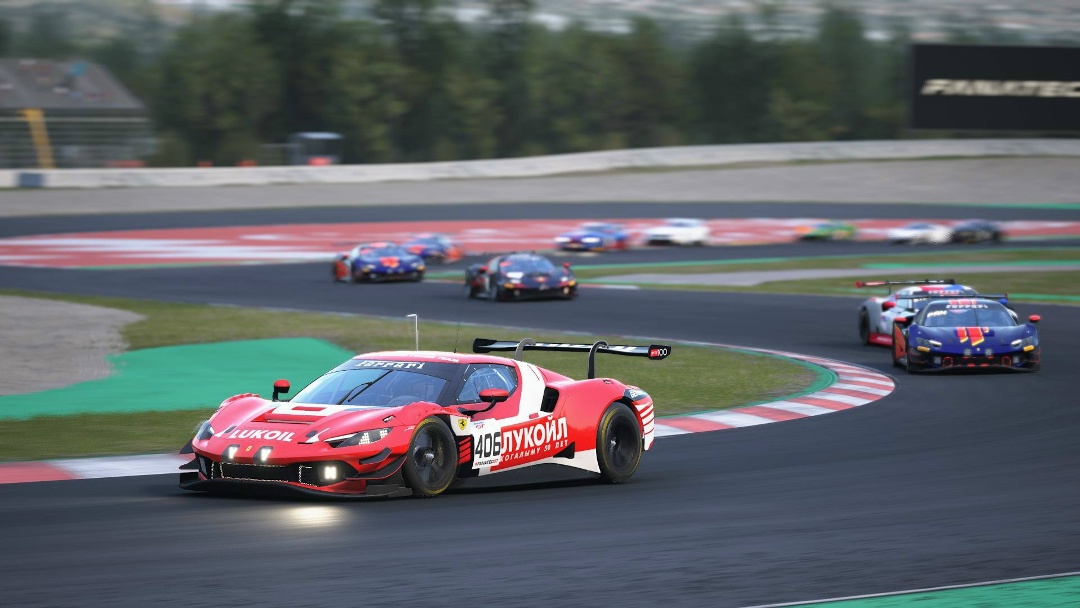 Гонщик LUKOIL Racing eSports Григорий Иванов победил в Международном киберспортивном чемпионате Masters of Assetto Corsa