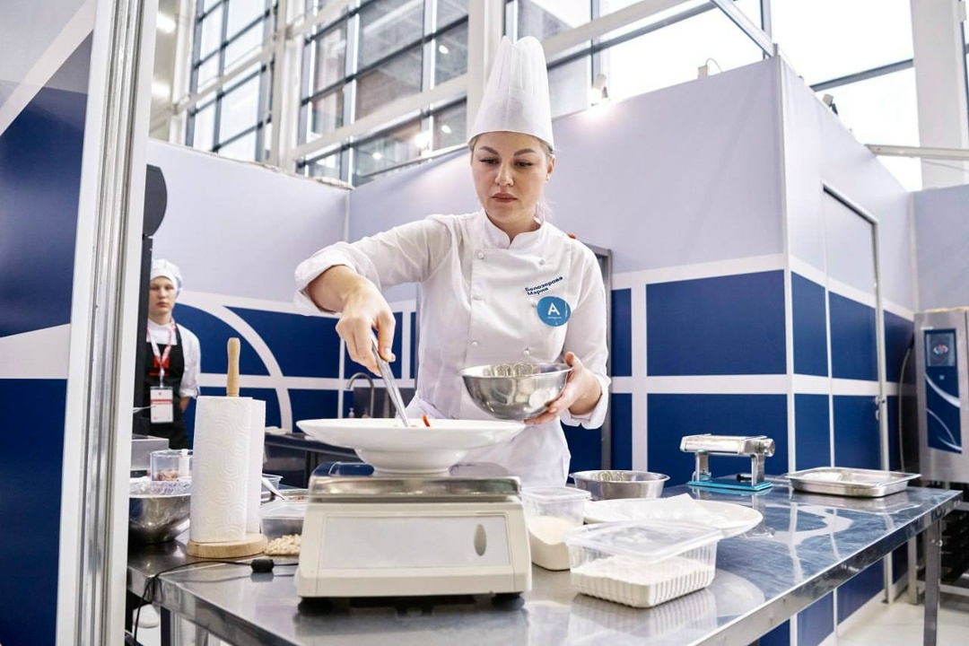 Дмитрий Чернышенко и Сергей Кравцов представили итоги работы движения «Абилимпикс» в 2025 году.