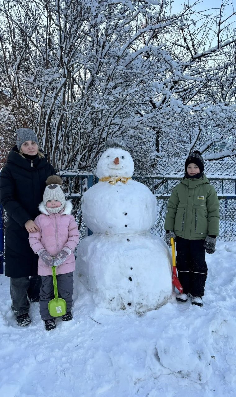 Новогодние праздники - это время тепла и настоящих чудес, которые мы создаем своими руками