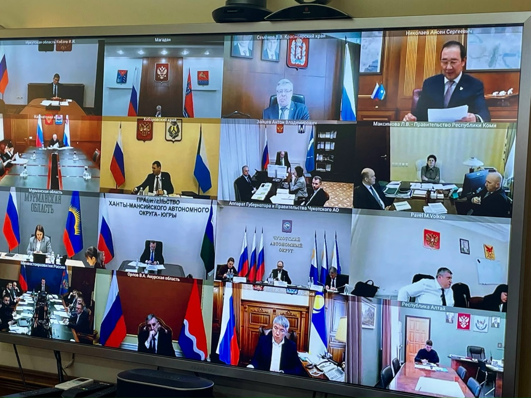 Глава Минвостокразвития Алексей Чекунков провел совещание по вопросам организации северного завоза.