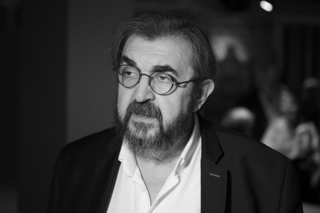 Михаил Мишустин выразил соболезнования коллегам, родным и близким Игоря Золотовицкого.