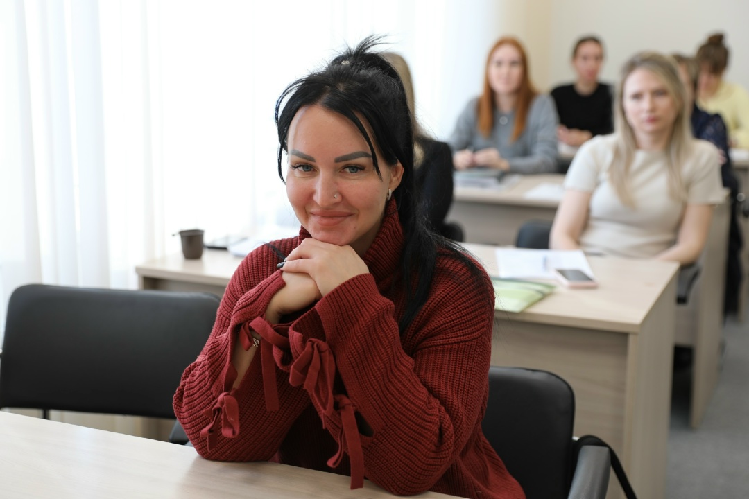 ТРУДОУСТРОЙСТВО Сегодня наш фоторепортаж о том, как прошел первый в 2026 году прием новых сотрудников на работу в ООО «Газпром переработка Благовещенск».