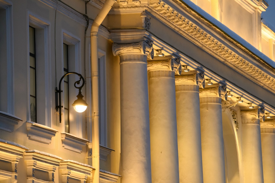 В Санкт-Петербурге завершена модернизация системы наружного освещения на участке набережной реки Фонтанки от улицы Пестеля до набережной Кутузова. На смену…