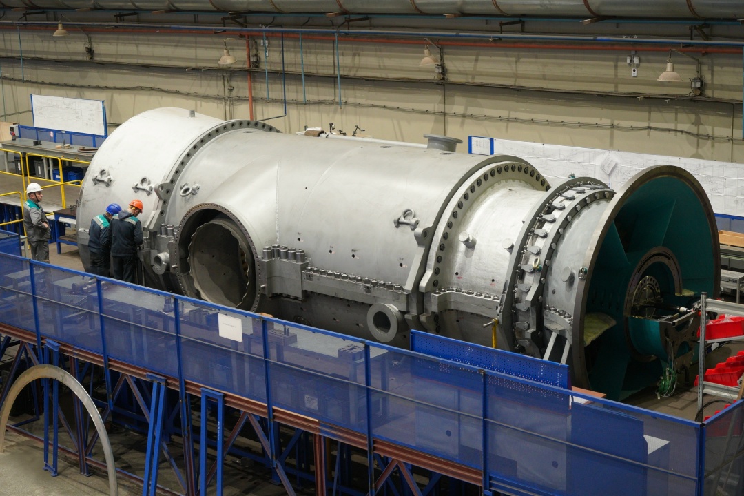 Вторая газовая турбина для Артемовской ТЭЦ-2 успешно прошла заводские испытания и готовится к отгрузке на Дальний Восток.