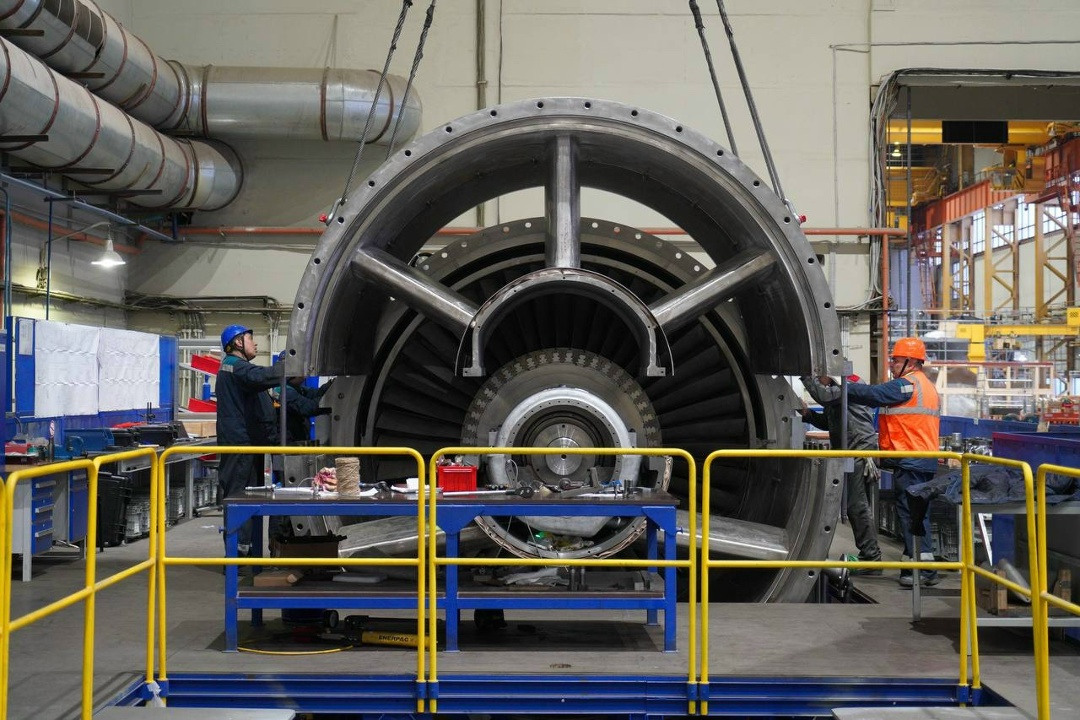 Вторая газовая турбина для Артемовской ТЭЦ-2 успешно прошла заводские испытания и готовится к отгрузке на Дальний Восток.