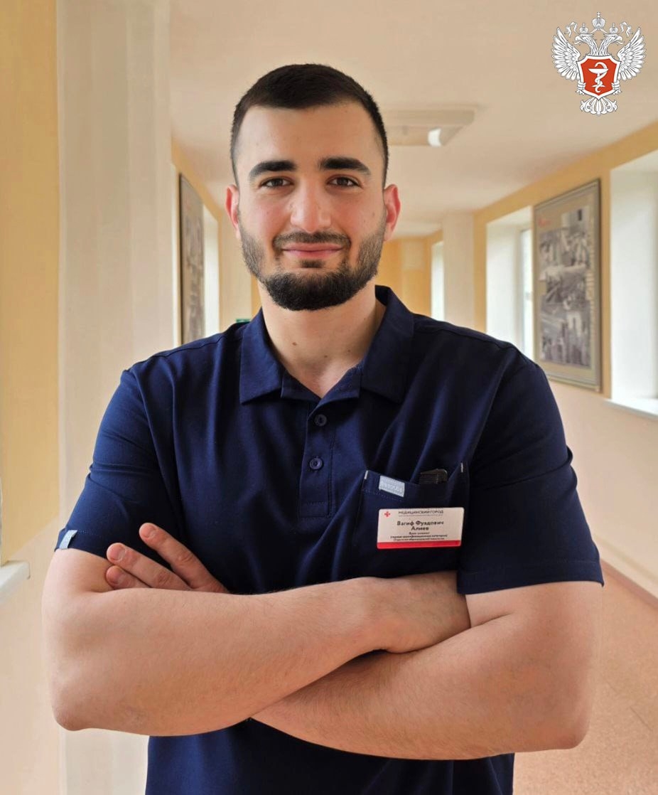 Тюменские врачи спасли жизнь 85-летней пациентки с крупной опухолью толстой кишки