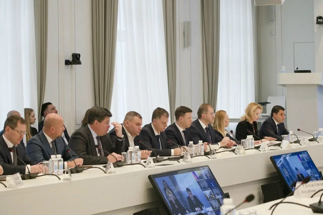 В Минстрое России рассмотрели текущую ситуацию в жилищном строительстве