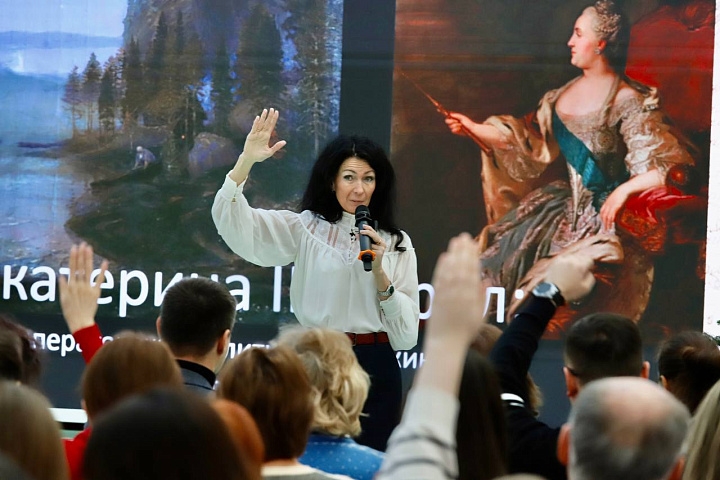 181 человек в субботу на лекции про Магнитку