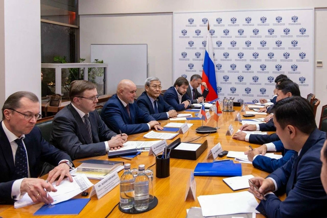 Сергей Цивилев провел рабочую встречу с Министром промышленности и минеральных ресурсов Монголии Дамдиннямом