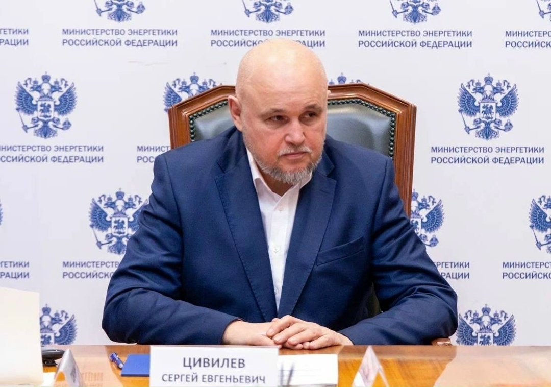 Сергей Цивилев провел рабочую встречу с Владиславом Ховалыгом