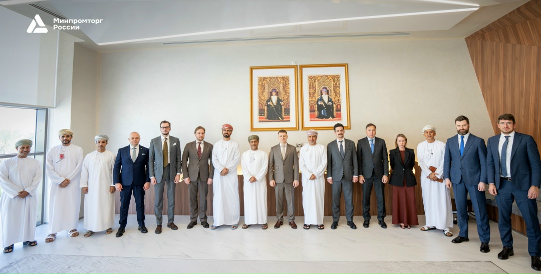 Россия наращивает сотрудничество с Султанатом Оман в нефтегазовом секторе и «зеленой» энергетике