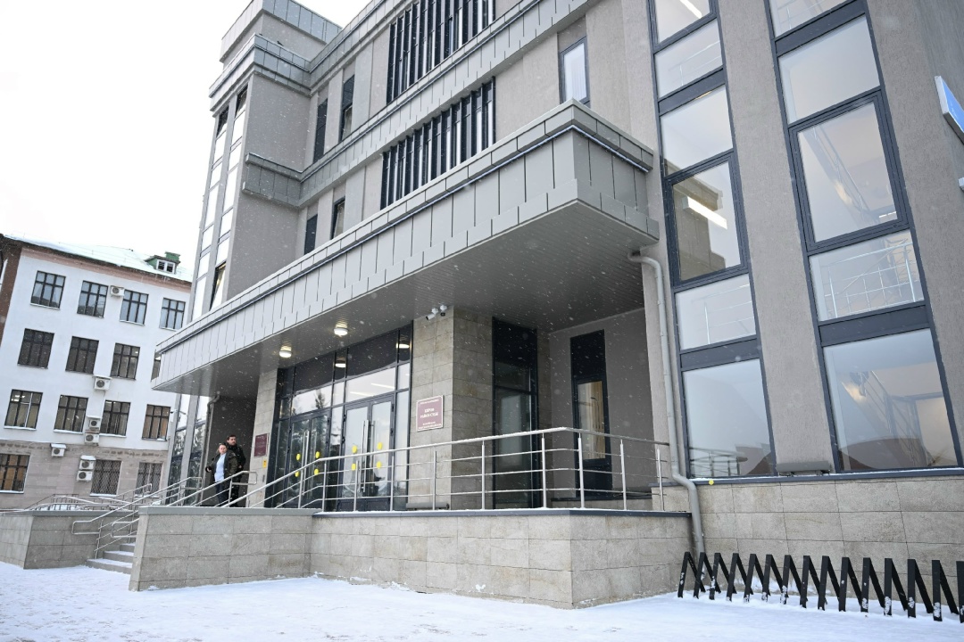 Министр строительства и ЖКХ РФ Ирек Файзуллин в рамках поездки в Республику Татарстан осмотрел инфраструктурные объекты