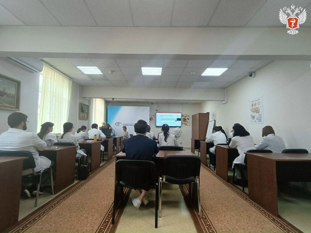 Более 3,4 тыс. телемедицинских консультаций провели специалисты НМИЦ глазных болезней им. Гельмгольца Минздрава России в 2025 году