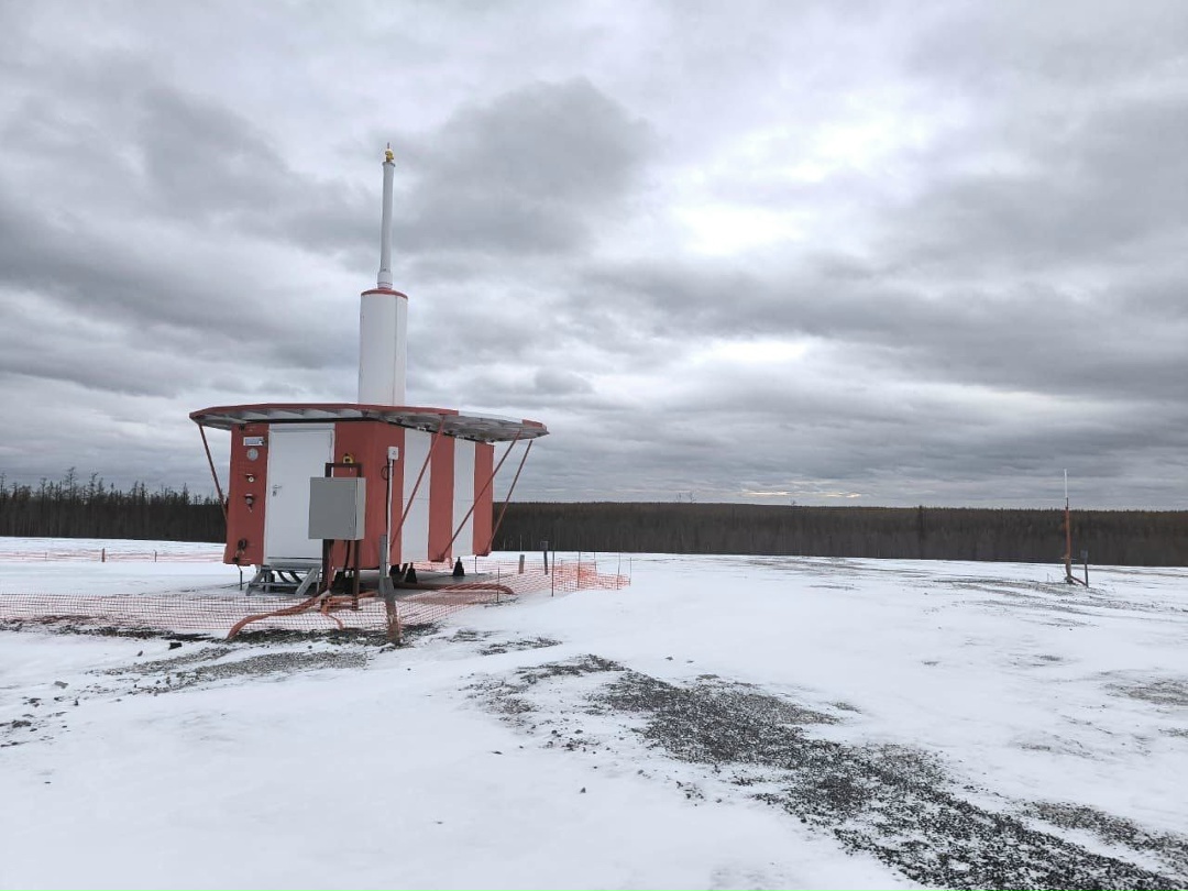 «Собеседник» для сотен самолетов Ростех установил радиомаяки DME/N 2700 в нескольких населенных пунктах Томской области