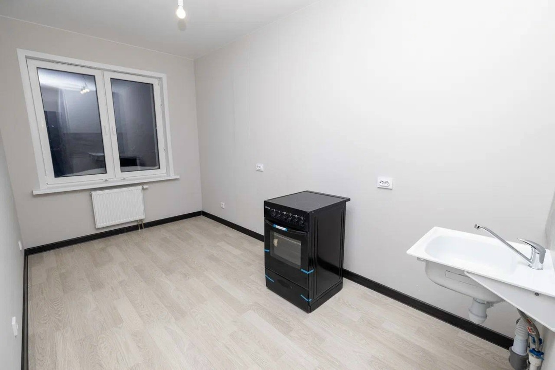 Алхимия новоселья В Когалыме завершается строительство самого высотного здания города — жилого комплекса «Философский камень»