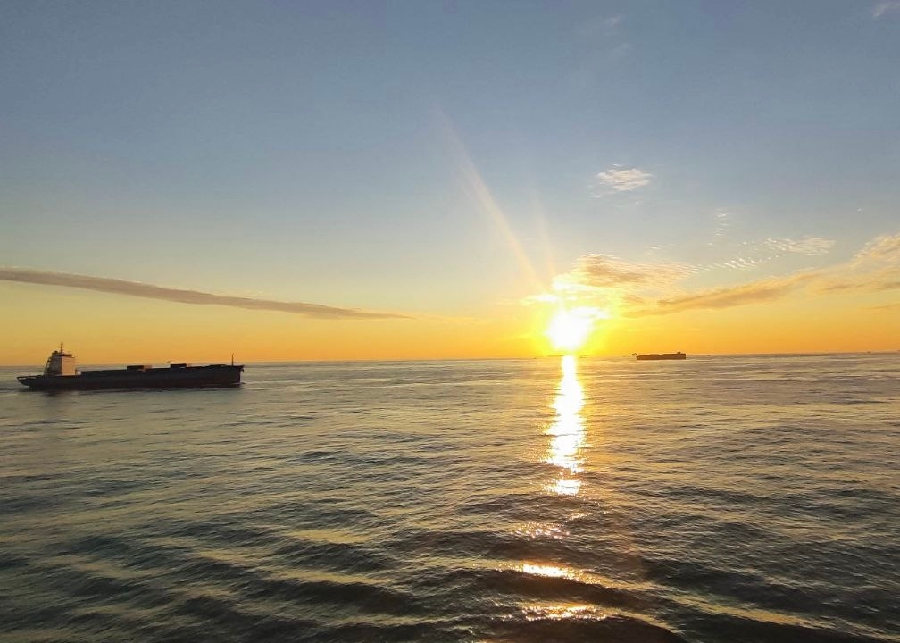 Первые рассветы 2026-го в открытом море