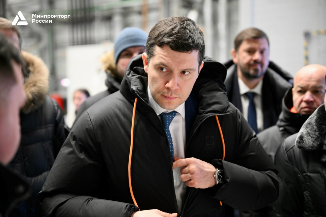 Антон Алиханов посетил строящийся сборочно-испытательный комплексе АО «Казанькомпрессормаш»