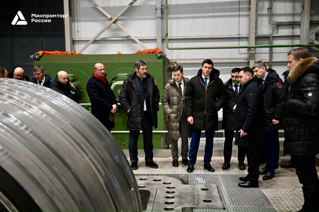 Антон Алиханов посетил строящийся сборочно-испытательный комплексе АО «Казанькомпрессормаш»