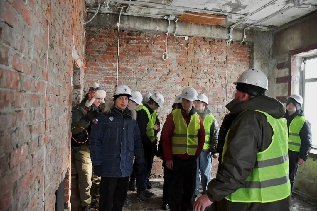 Экскурсия на стройплощадку для студентов-целевиков кластера «Строительная отрасль» в Донецкой Народной Республике