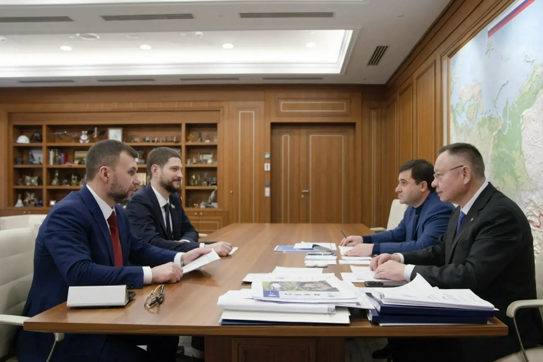 В Минстрое России провели совещание по жилищному строительству в Донецкой Народной Республике