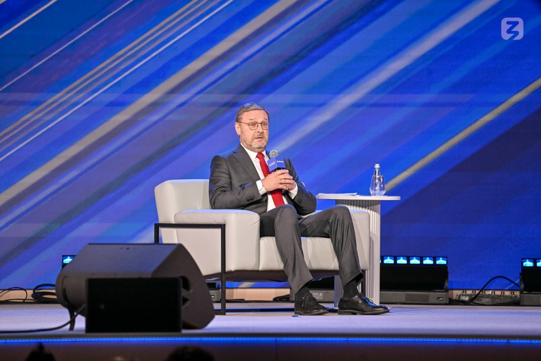 Константин Косачев рассказал об инструментах достижения устойчивых международных договоренностей на форуме «Знание.Государство»