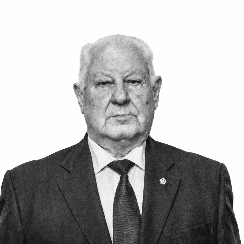 На 92-м году жизни скончался член Консультативного совета Минпромторга России Борис Михайлович Белоусов.