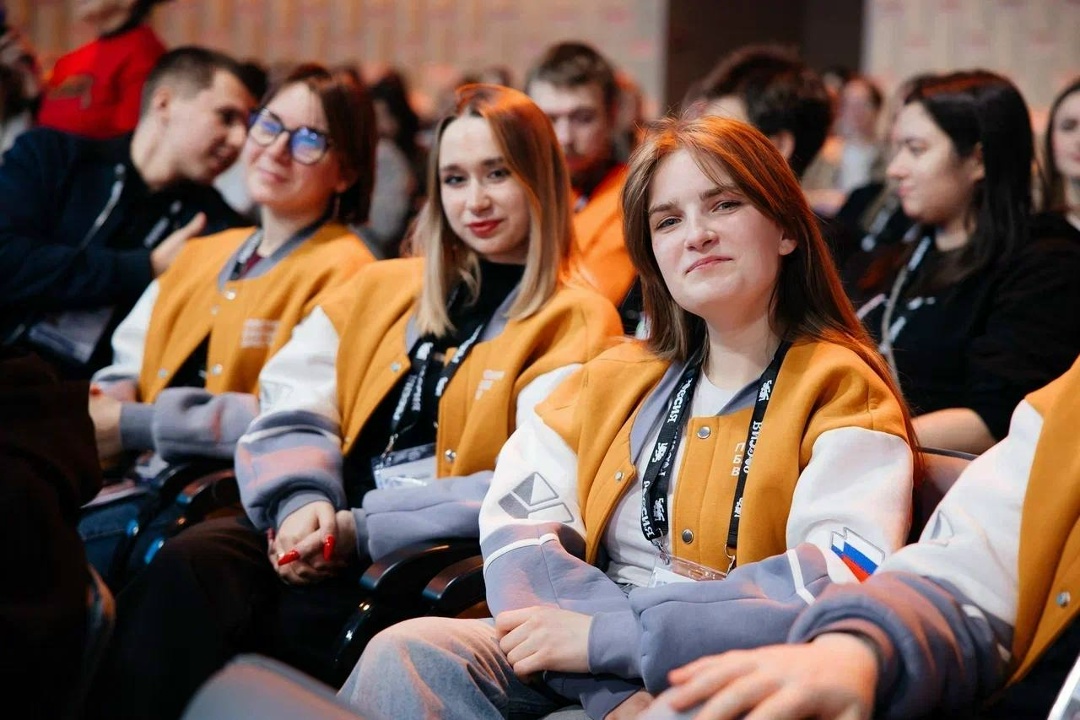 Дмитрий Чернышенко поприветствовал участников церемонии запуска 6-го сезона всероссийского студенческого проекта «Твой ход».