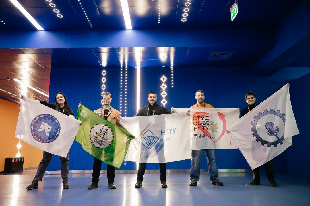 Дмитрий Чернышенко поприветствовал участников церемонии запуска 6-го сезона всероссийского студенческого проекта «Твой ход».