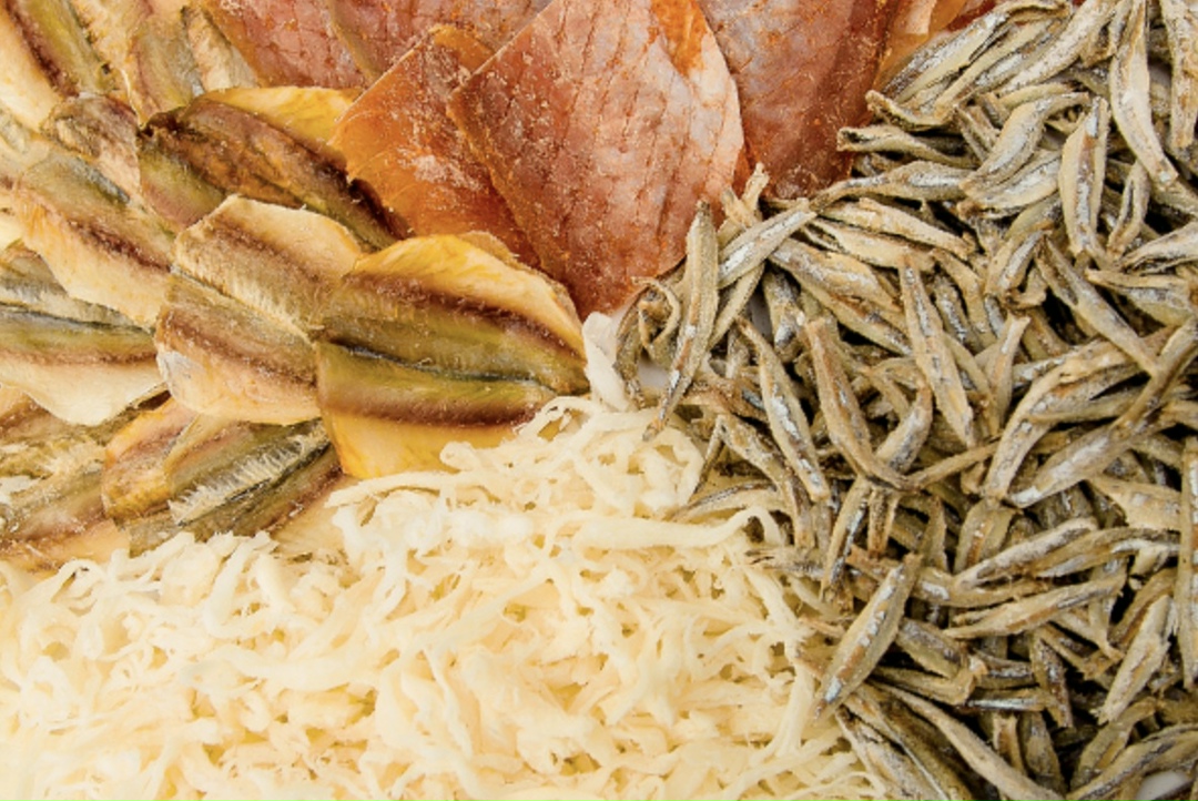 С декабря 2024 года по ноябрь 2025-го розничные продажи сушеных рыбных закусок упали на 7% в натуральном выражении год к году, пишет «Коммерсантъ» со ссылкой…