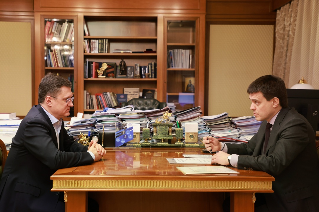 Александр Новак встретился с губернатором Красноярского края Михаилом Котюковым.