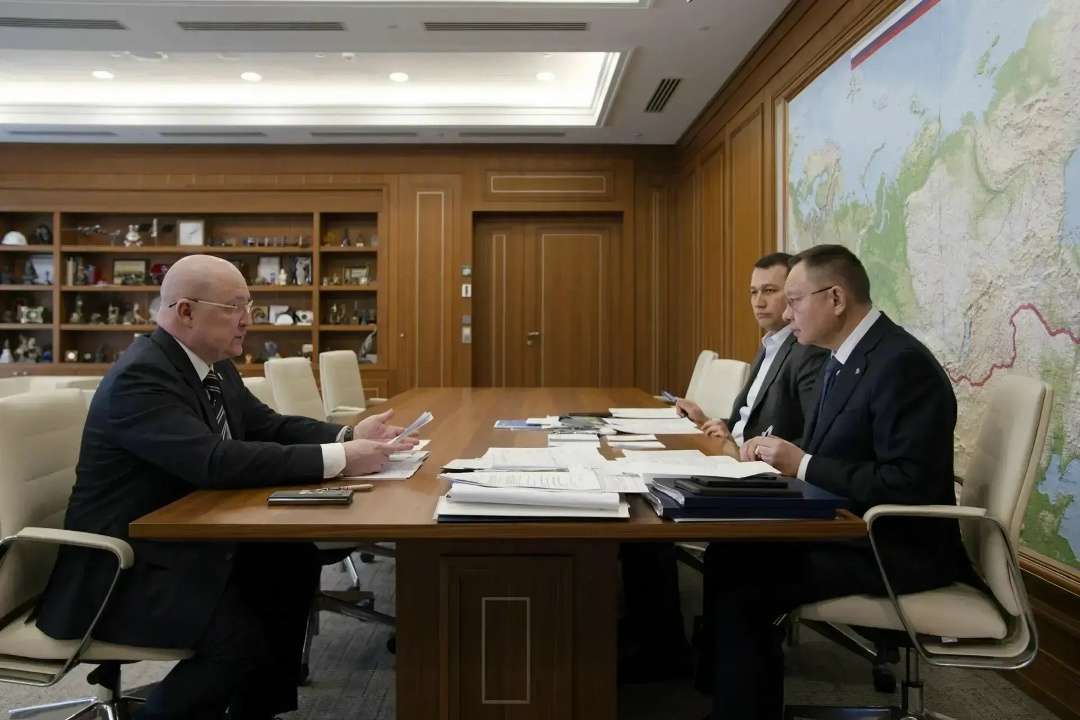 В Минстрое России обсудили реализацию нацпроекта «Инфраструктура для жизни» и социально значимых объектов в Севастополе