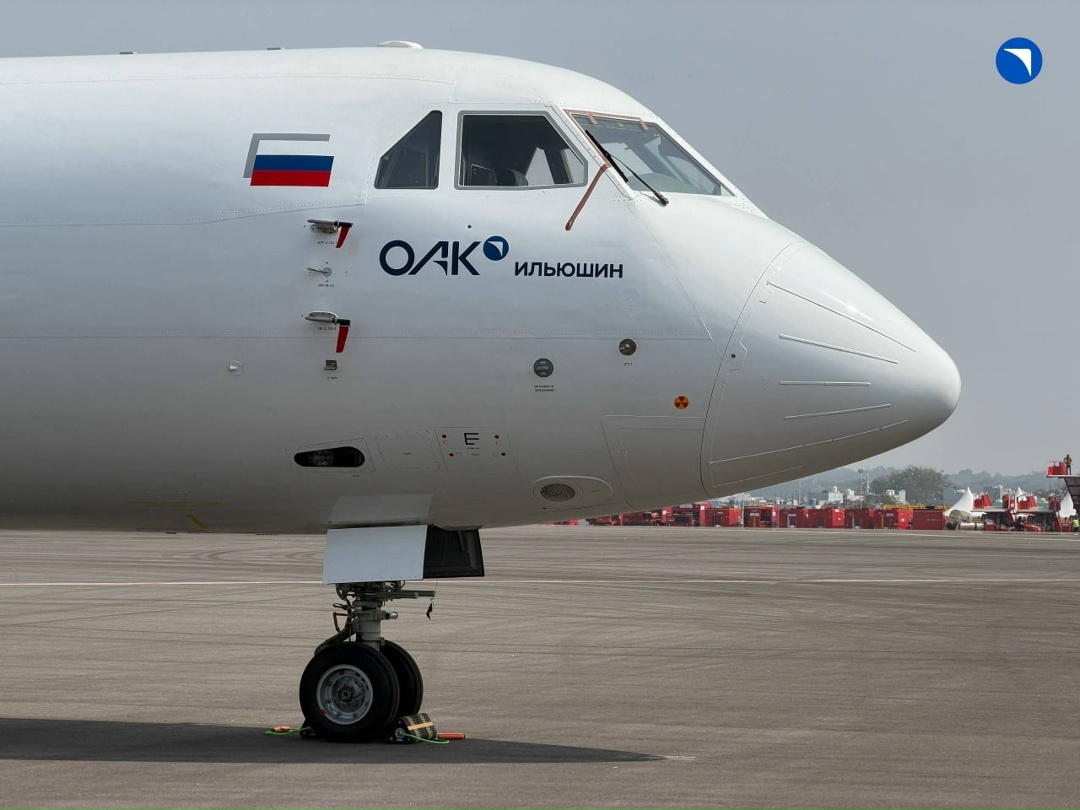 Новые Ил-114-300 и импортозамещенный «Суперджет» прилетели на выставку в Индию