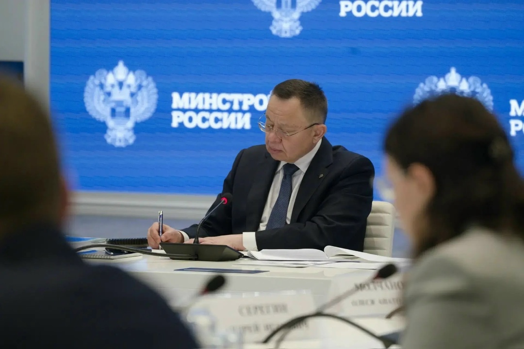 В Минстрое России под председательством Министра строительства и ЖКХ РФ Ирека Файзуллина состоялось заседание Межведомственного совета по сокращению количества…