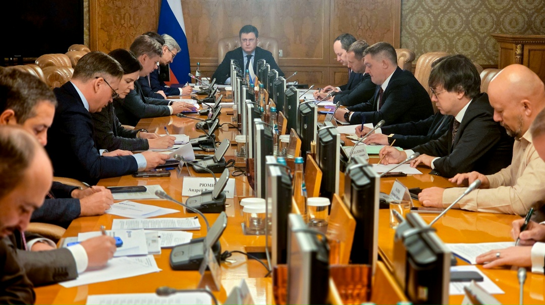 Александр Новак провел совещание по энергоснабжению центров обработки данных