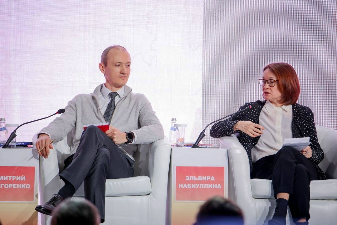 Дмитрий Григоренко: Онлайн или офлайн – выбор человека